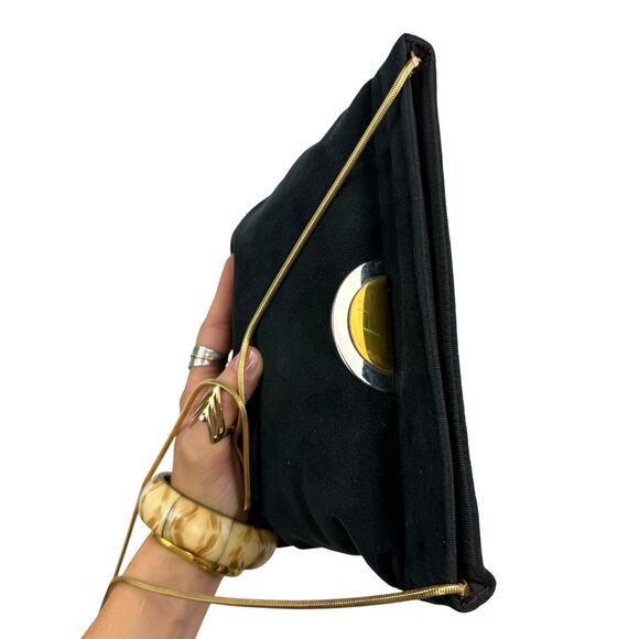1970's REVA ULTRA SUEDE black purse with metal sun moon detail - Picture 4 of 4